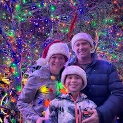 tree lighting family