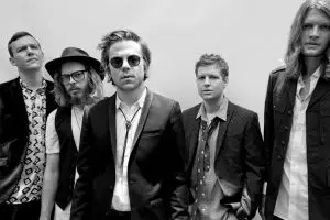 cage-the-elephant-2013