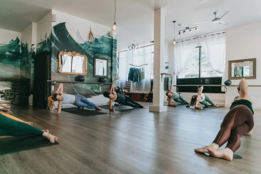 ThisAperture-3330-for website-rights reserved