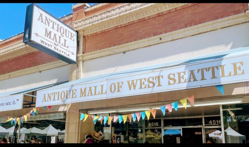 ANTIQUE MALL OF WEST SEATTLE